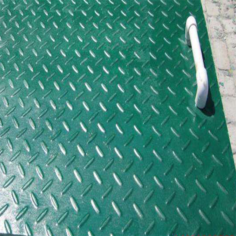 遠博玻璃鋼格柵蓋板的特性與應(yīng)用